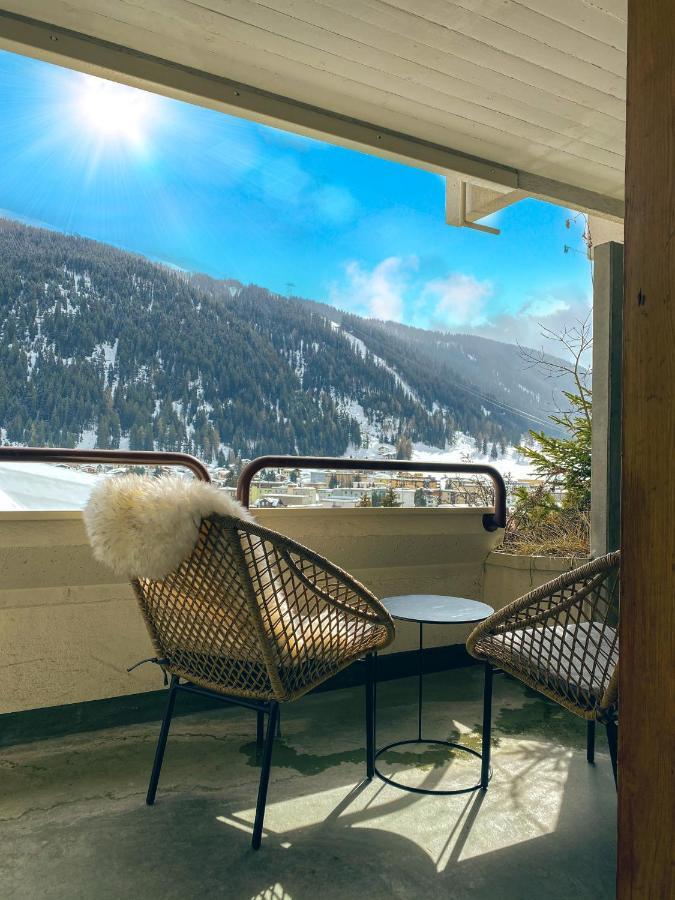 Wunderstay Alpine 403 Centric Studio Balcony/View Davos Exterior photo